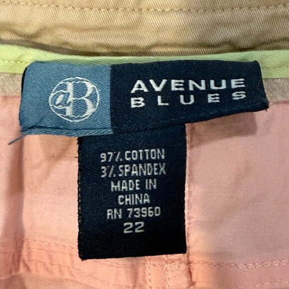 Size 22 Avenue Slit-in-Front Short Skirt - Pink - Picture 4 of 5